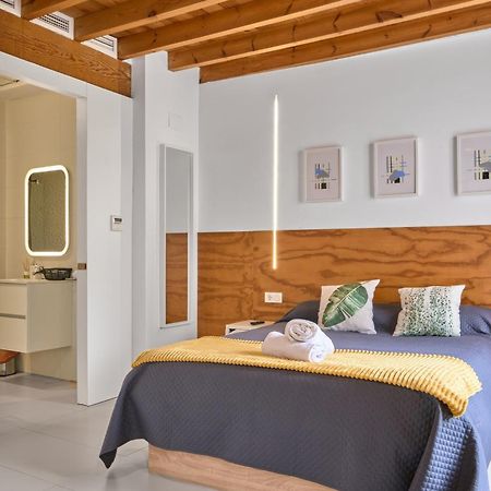 Apartamento Soleado En Plaza Del Carmen Valencia Exterior photo